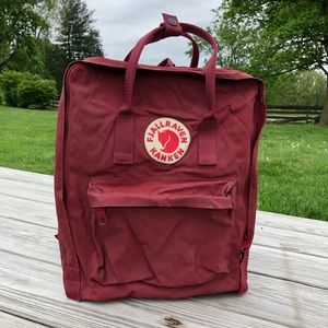 Fjall Raven Kanken Backpack